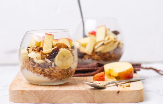 BLOG_12O_Granola-yogurt-with-fresh-fruits_What-Are-The-Foods-To-Avoid-With-High-Cholesterol | 7 Foods to Avoid For Older Adults With High Cholesterol