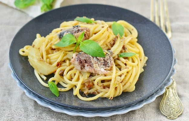 Spaghetti With Sardines - food for the brain | These 6 Brain Healthy Recipes To Stimulate Your Elder Family Members' Appetite