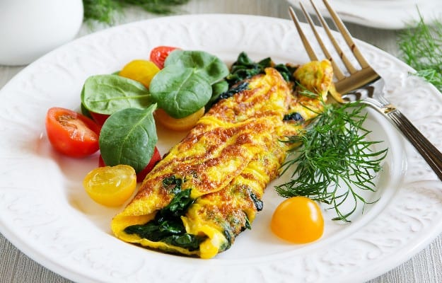 Spinach Omelet - food for the brain recipe | These 6 Brain Healthy Recipes To Stimulate Your Elder Family Members' Appetite
