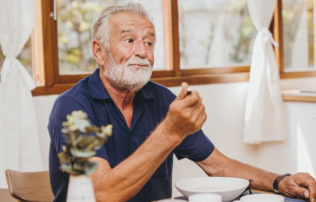 BLOG-12-Oaks---Elder-loss-of-appetite-boring-food-…----Loss-Of-Appetite-In-Elderly-Solutions | 5 Reasons Why Elderly Experience Loss Of Appetite & Ways To Resolve It