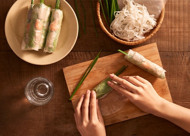 12Oaks-Fresh spring rolls with shrimps-as-Asian Fresh Spring Rolls