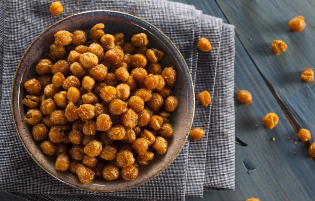 Roasted-Chickpeas-----------Eating-Without-Utensils_ss_body