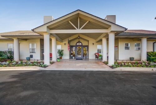 1 Exterior Hoyt Court