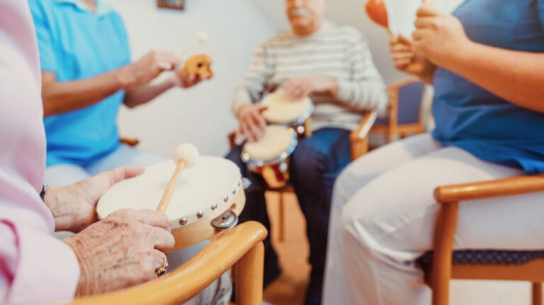Seniors-making-music-with-rhythm-instruments-----The-Benefits-of-Drum-Circles-for-Cognitive_as_feature