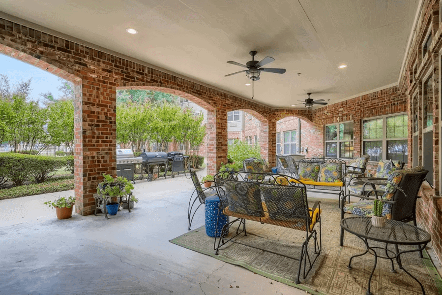 porch Emerson South Collins