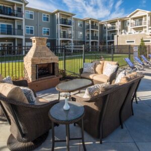 Cedarhurst of Woodland Hills Outdoor Space