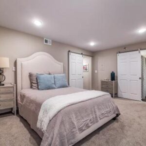 the atriums senior living community overland park bedroom 1